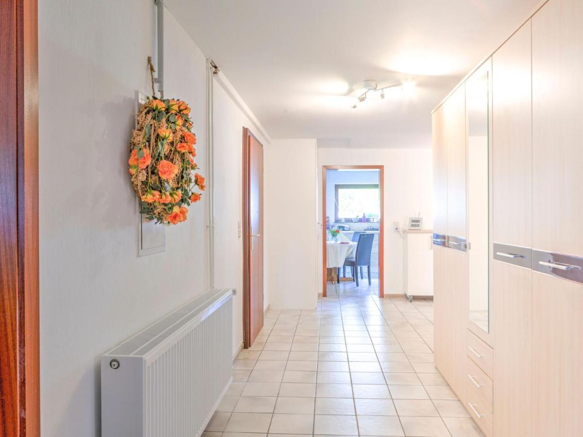 Sunny Flat In Bad Driburg With Garden Apartment Exterior foto