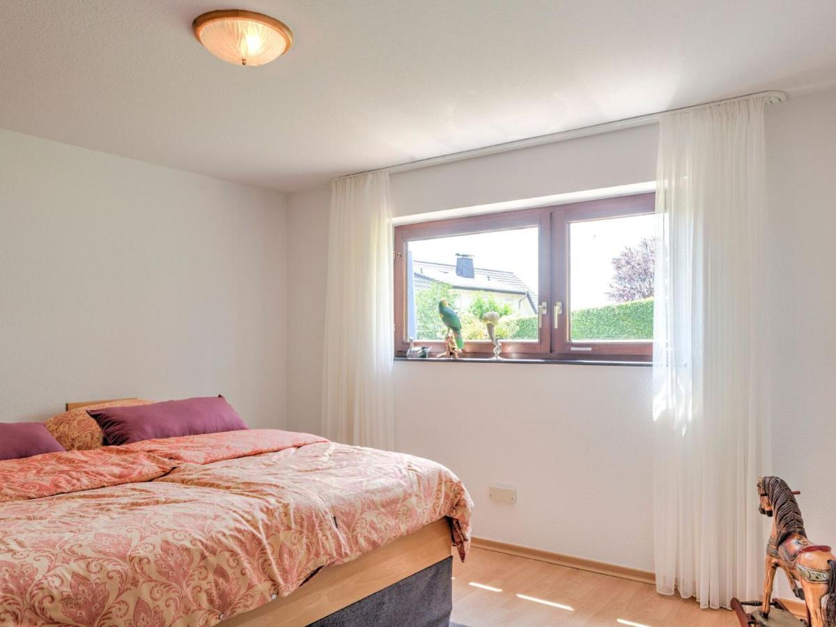 Sunny Flat In Bad Driburg With Garden Apartment Exterior foto