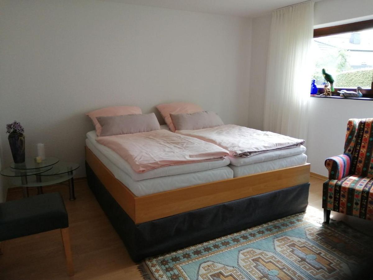 Sunny Flat In Bad Driburg With Garden Apartment Exterior foto