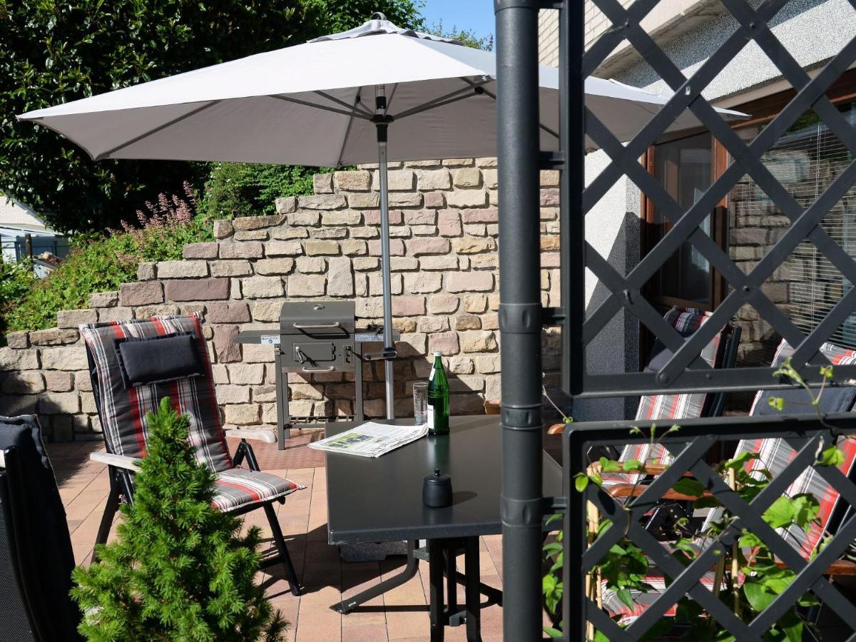Sunny Flat In Bad Driburg With Garden Apartment Exterior foto